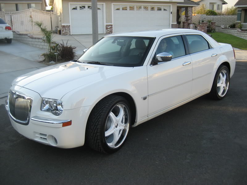 photo 1 Chrysler 300C custom wheels   22x, ET , tire size 265/35 R22. x ET 
