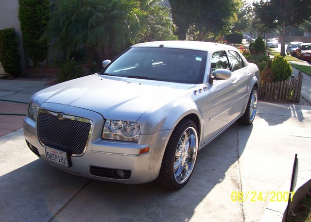 photo 1 Chrysler 300C custom wheels Fierro  22x, ET , tire size 265/35 R22. x ET 