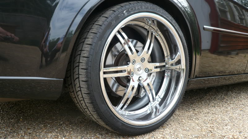 photo 1 Chrysler 300C custom wheels Vossen 22x, ET , tire size 265/35 R22. x ET 295/30 R