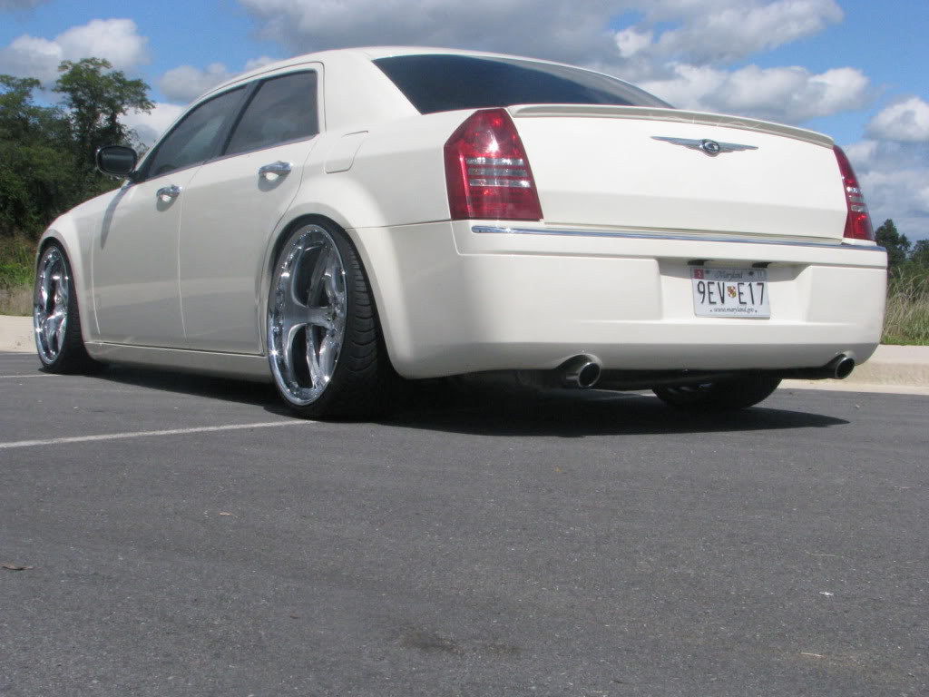 photo 3 Chrysler 300C custom wheels 22x, ET , tire size X R22. x ET
