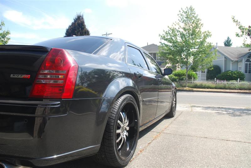 photo 1 Chrysler 300C custom wheels   22x8.5, ET , tire size 265/35 R22. 22x10.0 ET 295/30 R22