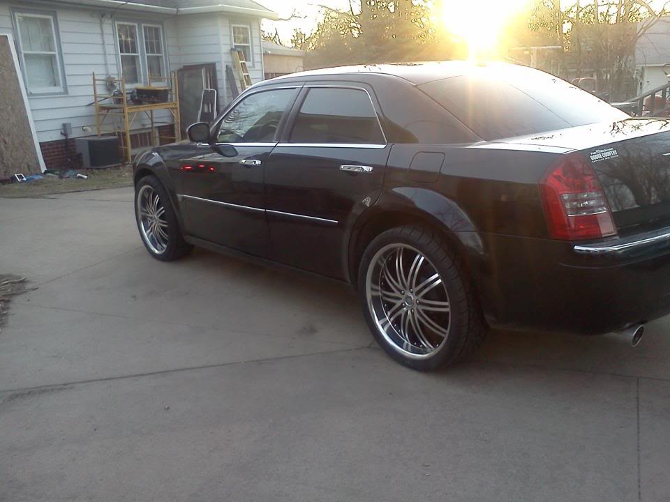 photo 1 Chrysler 300C custom wheels Velocity 22x, ET , tire size 265/35 R22. x ET
