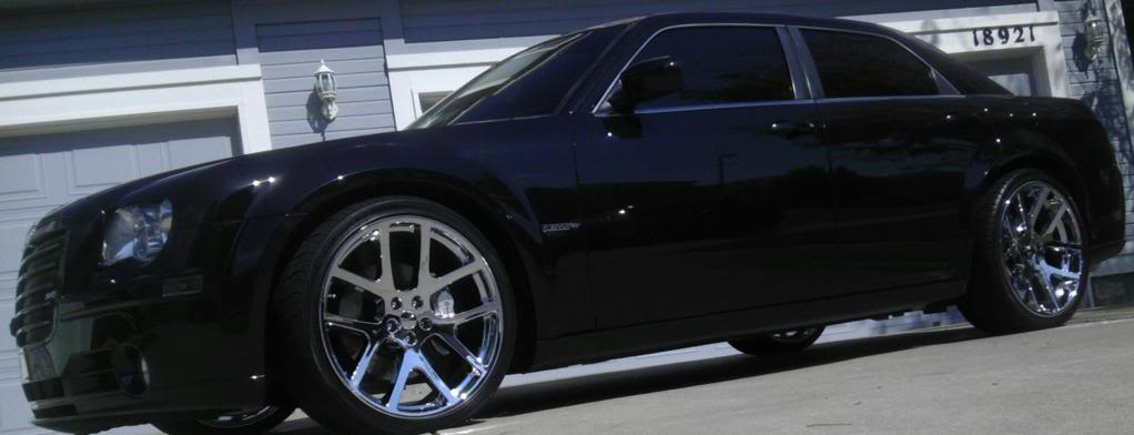 photo 2 Chrysler 300C custom wheels Viper  22x9.0, ET , tire size 265/35 R22. 22x10.0 ET 295/30 R22