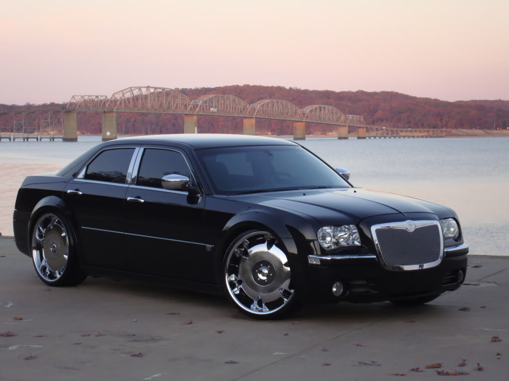 photo 1 Chrysler 300 custom wheels 24x, ET , tire size X R24. x ET
