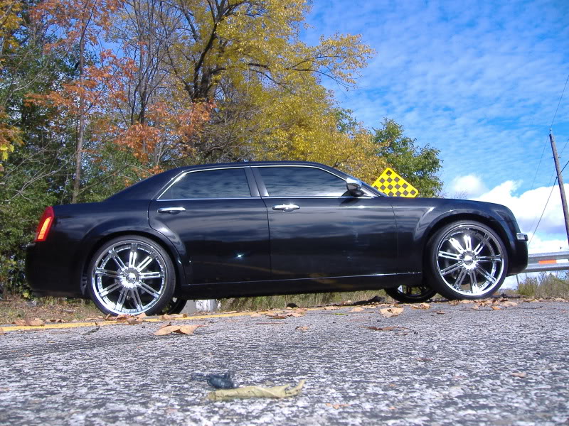 photo 1 Chrysler 300C custom wheels Velocity 800 24x, ET , tire size 255/30 R24. x ET 