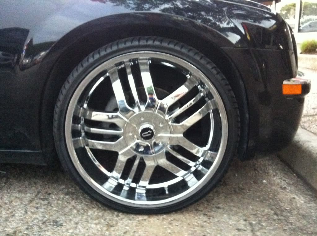 photo 1 Chrysler 300C custom wheels DUB 4 24x9.0, ET , tire size 275/25 R24. x ET