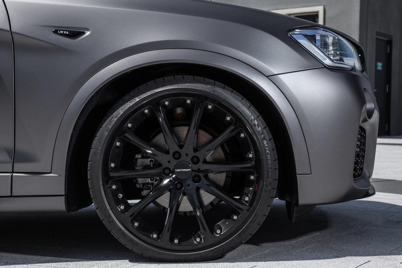 photo 1 BMW X4 custom wheels Hartge Classic 21x, ET , tire size 245/35 R21. x ET 265/30 R