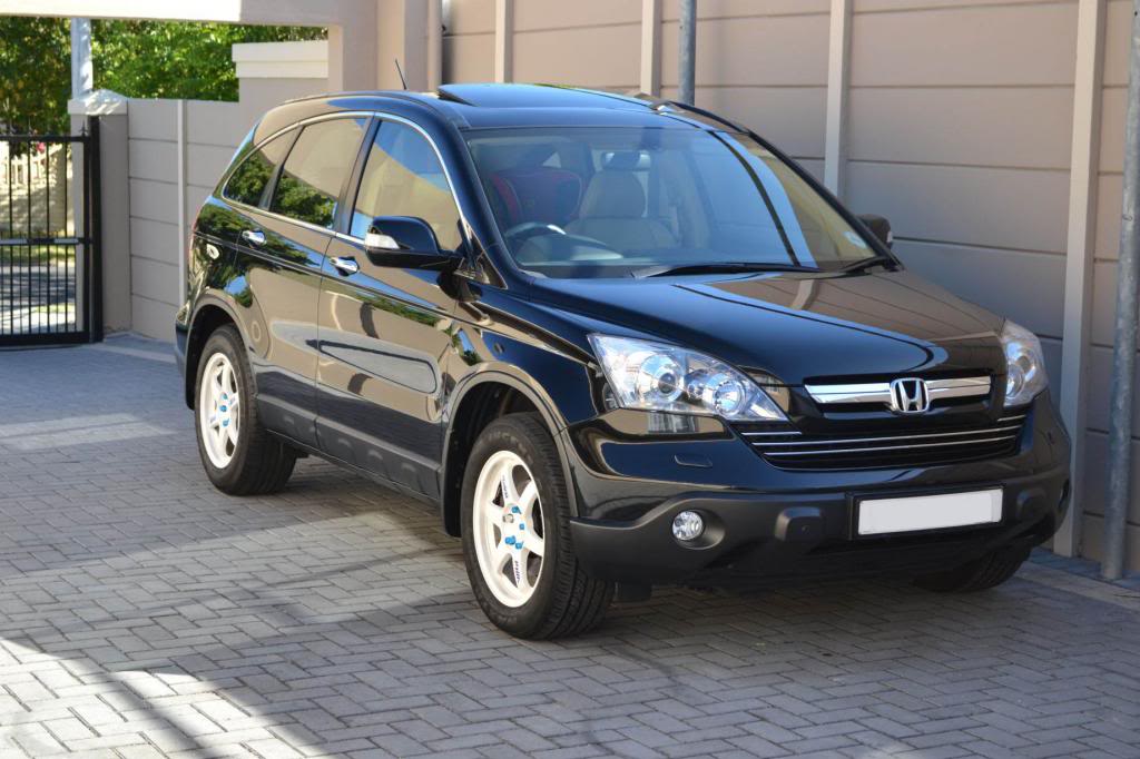 photo 4 Honda CR-V custom wheels Volk Rays TE37 17x7.5, ET , tire size 225/65 R17. 17x8.5 ET