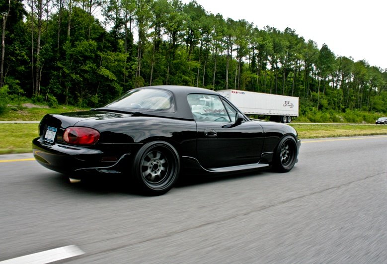 photo 3 Mazda MX-5 Miata custom wheels Sportmax 002 16x8.0, ET 0, tire size 205/40 R16. x ET 
