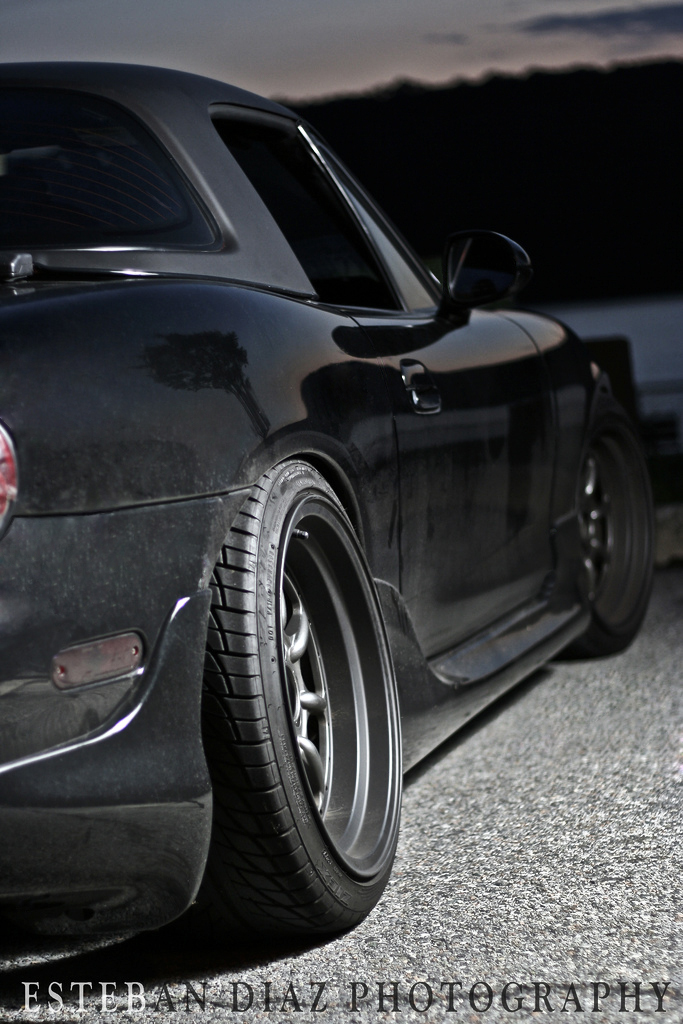 photo 11 Mazda MX-5 Miata custom wheels Sportmax 002 16x8.0, ET 0, tire size 205/40 R16. x ET 
