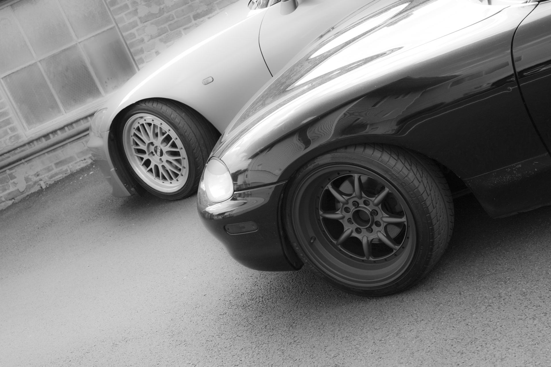 photo 19 Mazda MX-5 Miata custom wheels Sportmax 002 16x8.0, ET 0, tire size 205/40 R16. x ET 