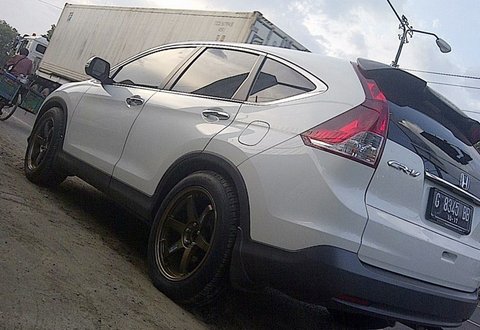 photo 3 Honda CR-V custom wheels   19x8.5, ET +38, tire size 255/50 R19. 19x9.5 ET+38 