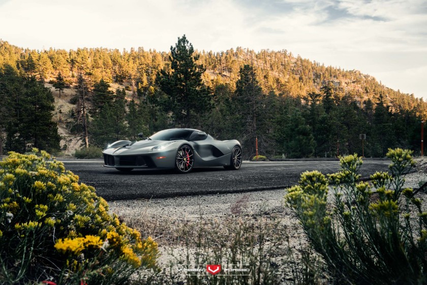 photo 3 Ferrari LaFerrari custom wheels Vossen Bespoke 20x9.0, ET , tire size 255/30 R20. 21x12.5 ET 355/25 R21