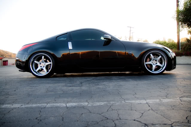 photo 2 Nissan 350Z custom wheels AME Circlar Spec R 19x9.0, ET -1, tire size 225/35 R19. 19x10.0 ET-8 245/35 R19