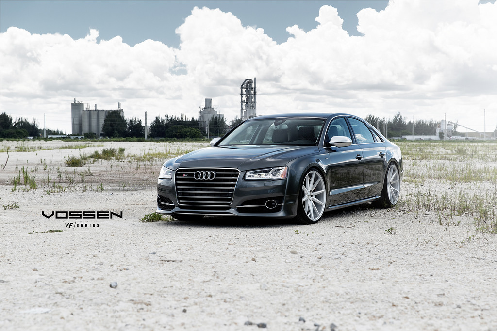 photo 1 Audi S8 custom wheels Vossen  22x10.5, ET , tire size X R22. x ET 