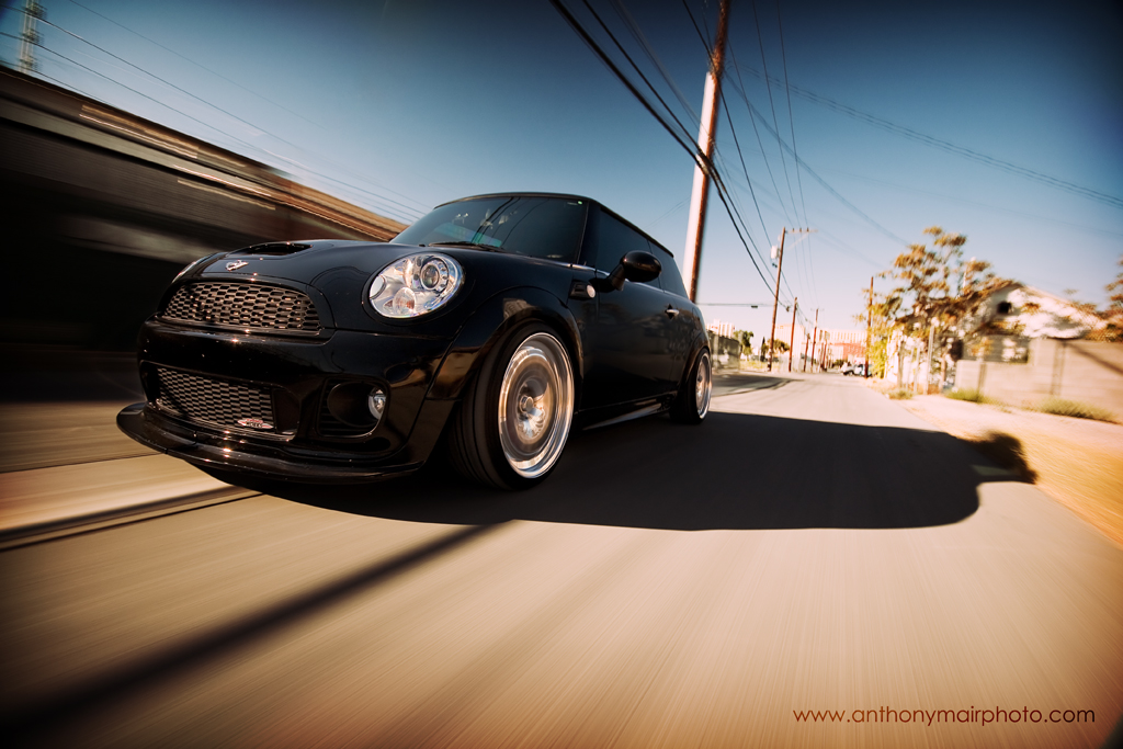photo 5 MINI Cooper S custom wheels CCW Classic 18x8.0, ET +27, tire size 215/35 R18. 18x8.0 ET+32 