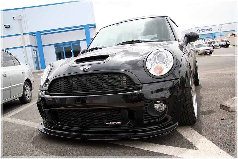 photo 9 MINI Cooper S custom wheels CCW Classic 18x8.0, ET +27, tire size 215/35 R18. 18x8.0 ET+32 
