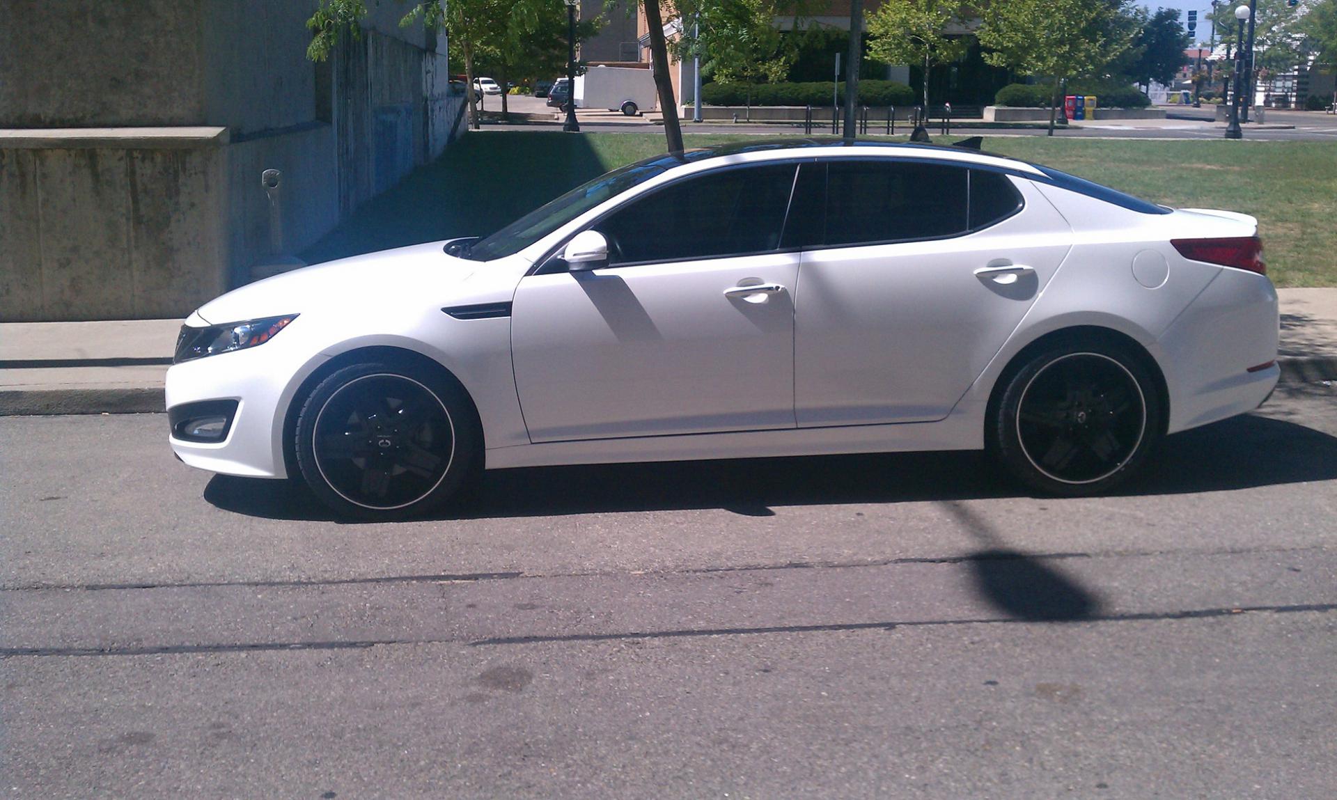 photo 7 Kia Optima custom wheels Lorenzo WL30 20x8.5, ET +38, tire size 245/35 R20. x ET 