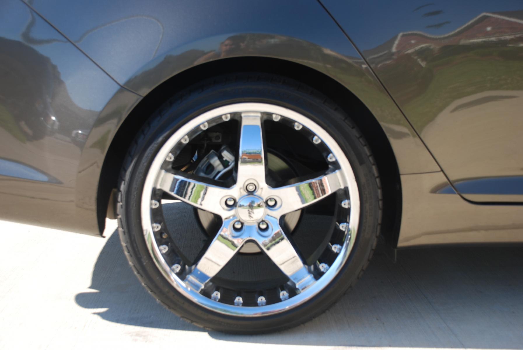 photo 1 Kia Optima custom wheels Mondera Blackhawks 20x8.5, ET , tire size 245/35 R20. x ET