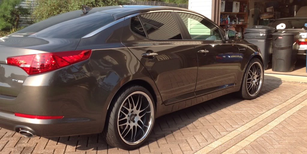 photo 4 Kia Optima custom wheels Concept One RS-8 20x8.5, ET , tire size 245/35 R20. 20x10.0 ET 275/30 R20