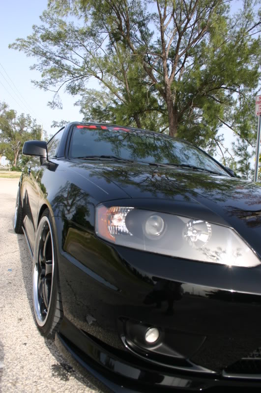 photo 6 Hyundai Tiburon custom wheels Tork Imagine 19x8.0, ET +30, tire size 225/35 R19. 19x8.0 ET+15 