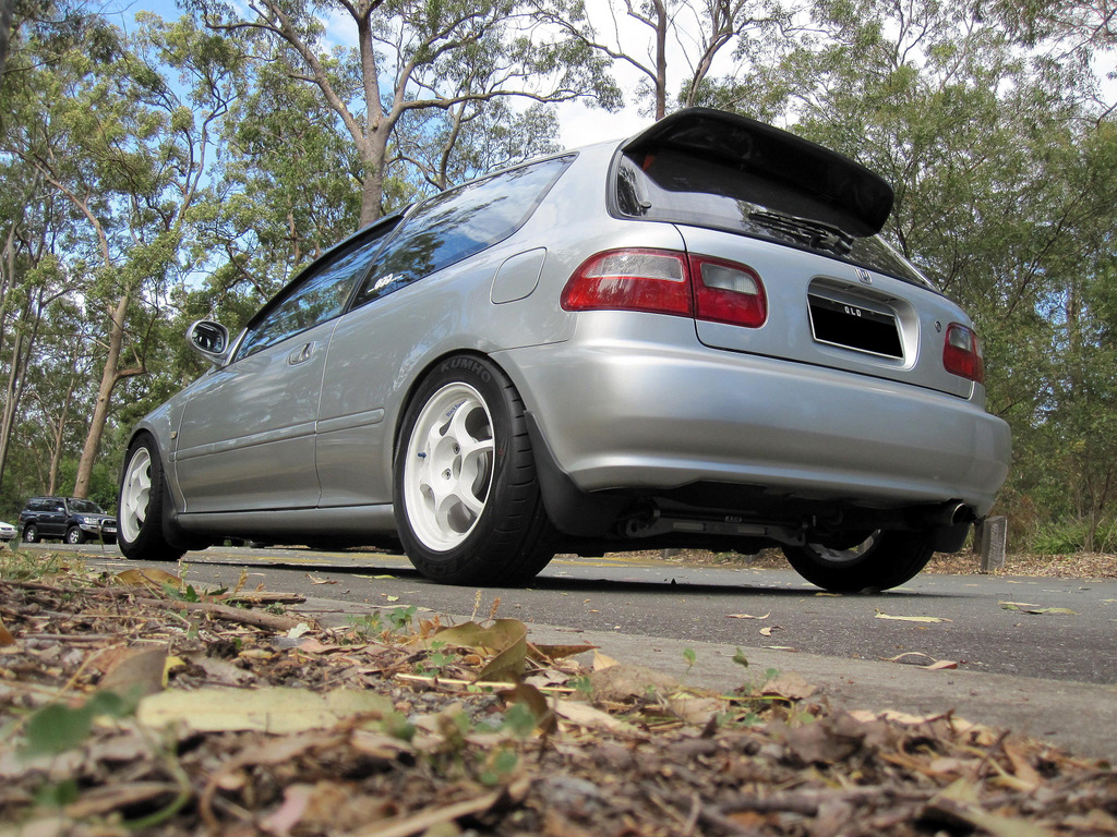 photo 3 Honda Civic custom wheels Black Racing Pro N1 15x7.0, ET +27, tire size 205/50 R15. x ET 