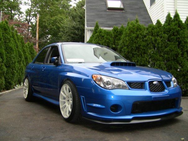 photo 1 Subaru Impreza WRX custom wheels Rota  g-forces 18x9.0, ET +22, tire size 225/40 R18. 18x9.0 ET+22 