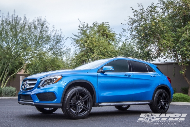 photo 1 Mercedes-Benz GLA-Class custom wheels Giovanna Marbella 19x, ET , tire size X R19. x ET