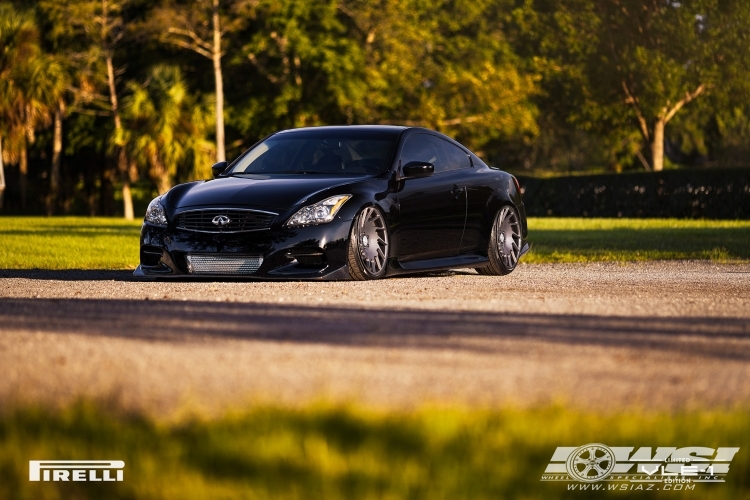 photo 1 Infiniti G37 custom wheels Vossen VLE-1 20x, ET , tire size X R20. x ET