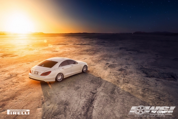 photo 1 Mercedes-Benz CLS-Class custom wheels Vossen VLE-1 20x, ET , tire size X R20. x ET