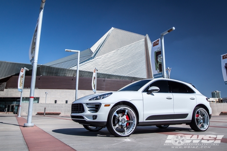 photo 2 Porsche Macan custom wheels Forgiato Quinto 24x, ET , tire size X R24. x ET