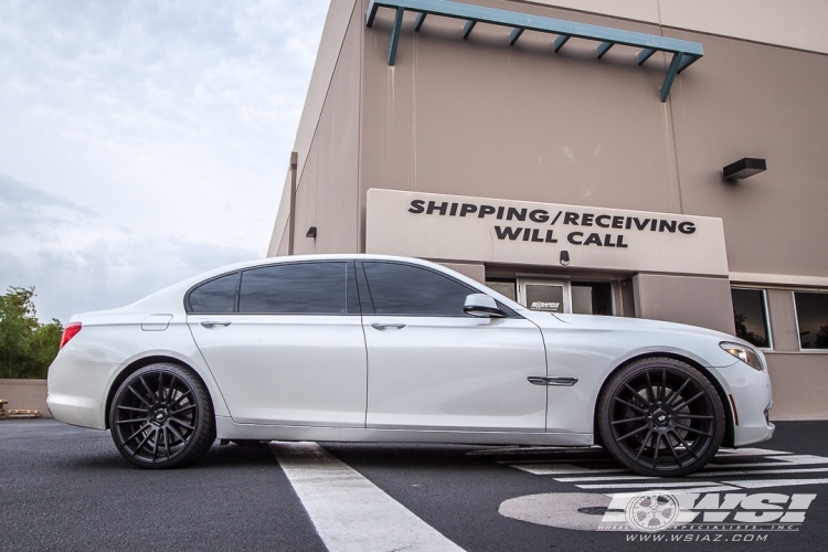photo 1 BMW 740 custom wheels Savini Cast BM-9 22x, ET , tire size X R22. x ET 