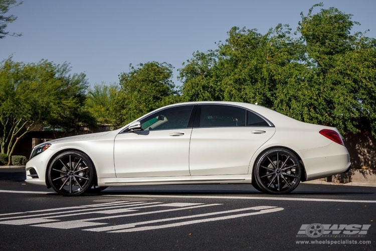 photo 1 Mercedes-Benz S-Class custom wheels Lexani CSS-10 22x, ET , tire size X R22. x ET