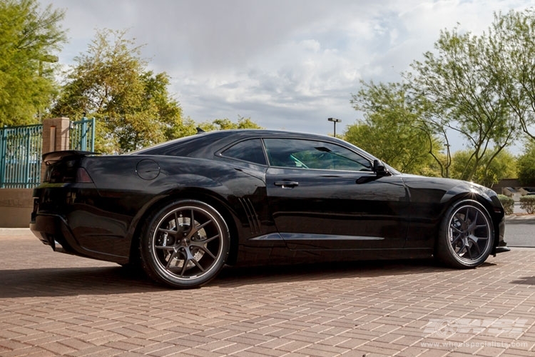 photo 1 Chevrolet Camaro custom wheels Giovanna Portofino-RL 20x, ET , tire size X R20. x ET 