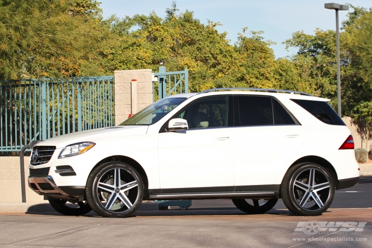 photo 1 Mercedes-Benz M-Class custom wheels Giovanna Dramadio-RL 22x, ET , tire size X R22. x ET 
