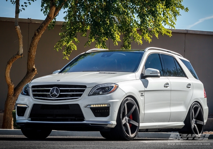 photo 1 Mercedes-Benz M-Class custom wheels Vossen CV3-R 22x, ET , tire size X R22. x ET 