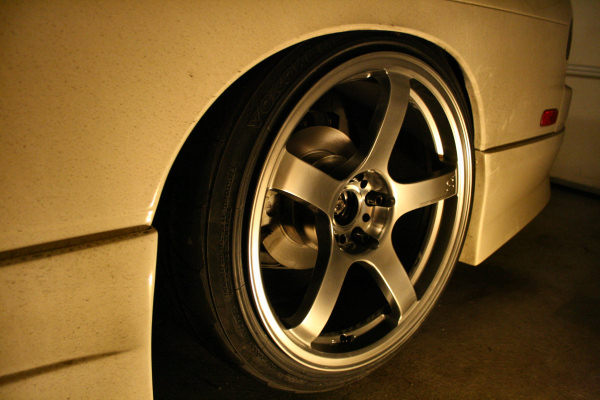 photo 4 Nissan S13 custom wheels Rays Engineering Gram Lights T57-RC 17x9.0, ET +9, tire size 215/40 R17. 18x9.5 ET+9 215/40 R18