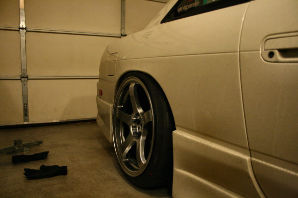 photo 5 Nissan S13 custom wheels Rays Engineering Gram Lights T57-RC 17x9.0, ET +9, tire size 215/40 R17. 18x9.5 ET+9 215/40 R18