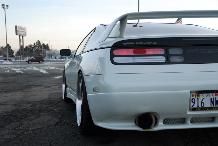 photo 2 Nissan 300ZX 2-seat custom wheels Tenzo GF7 19x10.0, ET +25, tire size 245/35 R19. 19x10.0 ET+30 