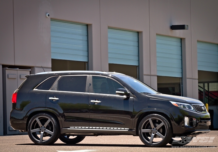 photo 1 Kia Sorento custom wheels Vossen CV3-R 22x, ET , tire size X R22. x ET 