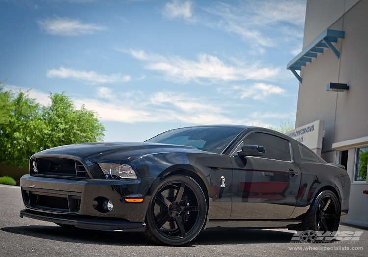 photo 1 Ford Mustang custom wheels Vossen CV3 20x, ET , tire size X R20. x ET 