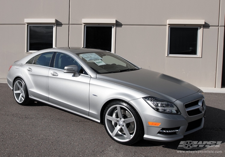 photo 1 Mercedes-Benz CLS-Class custom wheels Vossen CV3-R 20x, ET , tire size X R20. x ET