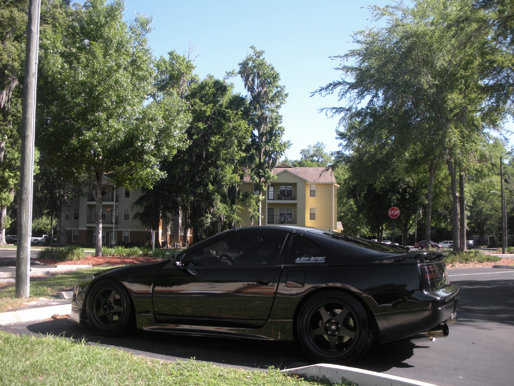 photo 1 Nissan 300ZX 2-seat custom wheels desmond regamaster 17x9.5, ET +18, tire size 235/45 R17. 18x10.5 ET+18 255/40 R18