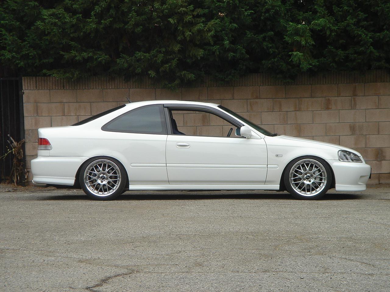 photo 3 Honda Civic custom wheels WORK Termist TM-1 Reloaded 17x8.0, ET +30, tire size 205/40 R17. 17x8.0 ET+40 205/40 R17