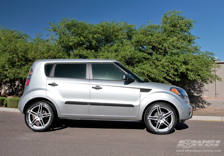 photo 1 Kia Soul custom wheels   19x, ET , tire size X R19. x ET 