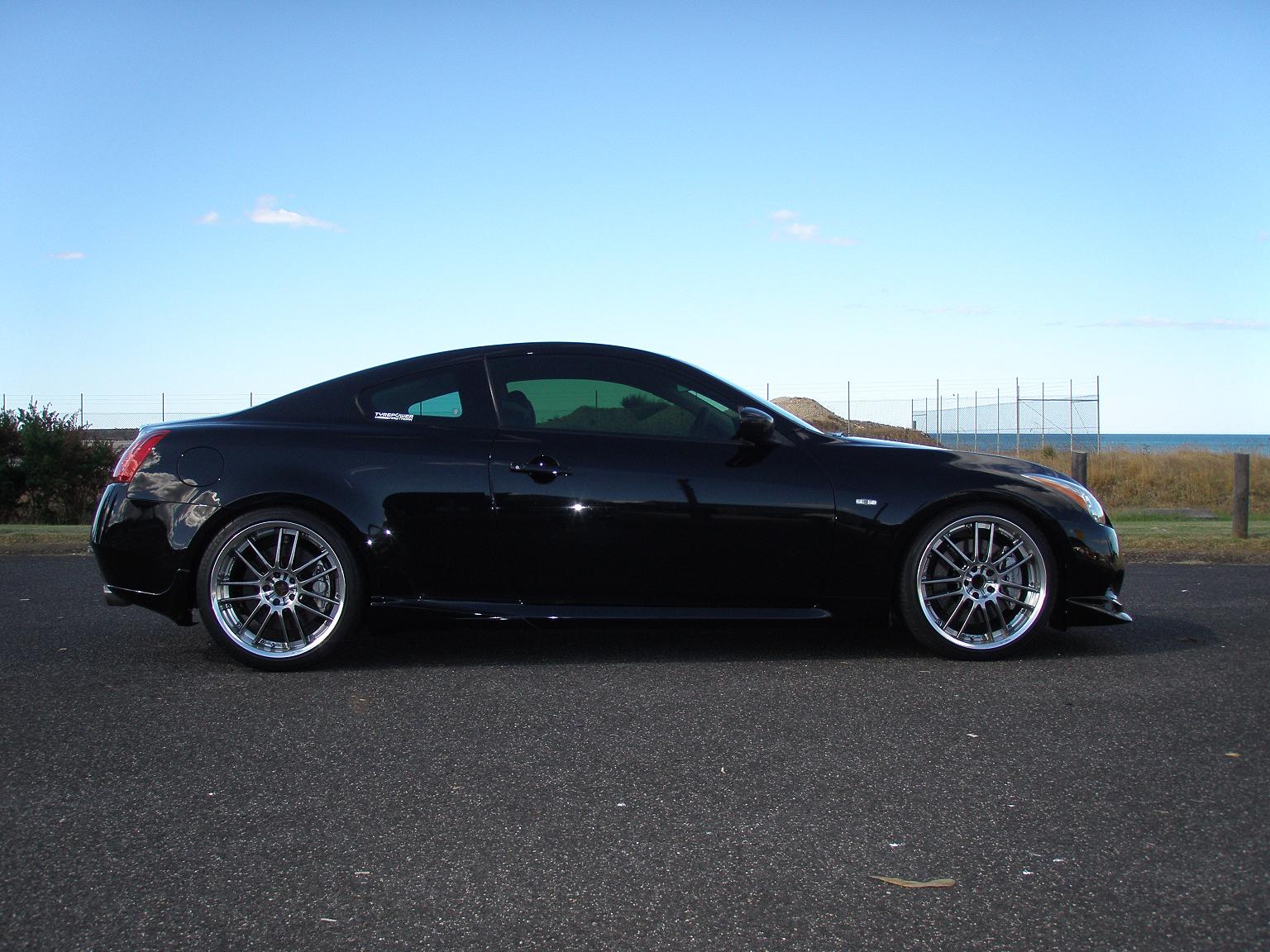 photo 4 Infiniti G37 custom wheels Rays GT30 20x9.5, ET +35, tire size 245/35 R20. 20x10.5 ET+37 285/30 R20